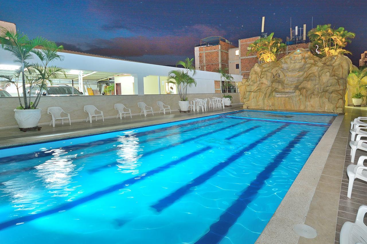 Hotel La Hormiga ブカラマンガ エクステリア 写真