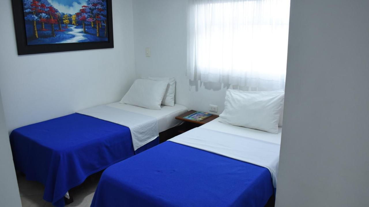 Hotel La Hormiga ブカラマンガ エクステリア 写真